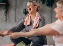 Mosolygó Stúdió - Nevető jóga