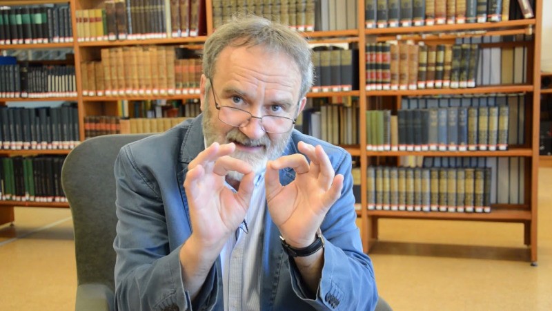 Rendhagyó Irodalomóra - A semmiből világokat